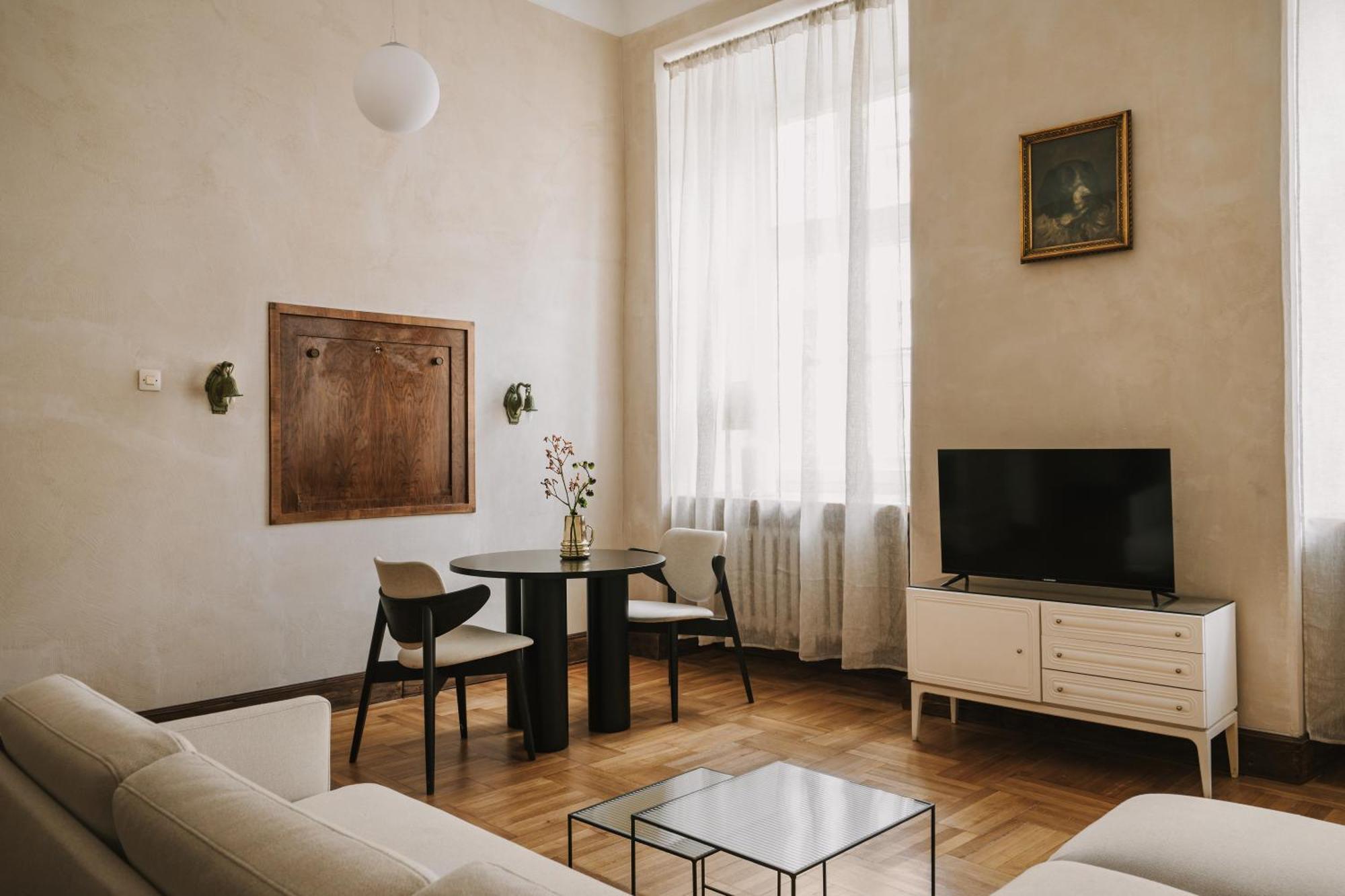 Here Apartments Красков Екстериор снимка